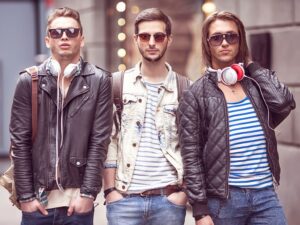 90s Fashion Trends: A Nostalgic Dive into the Decade of Bold Style Choices